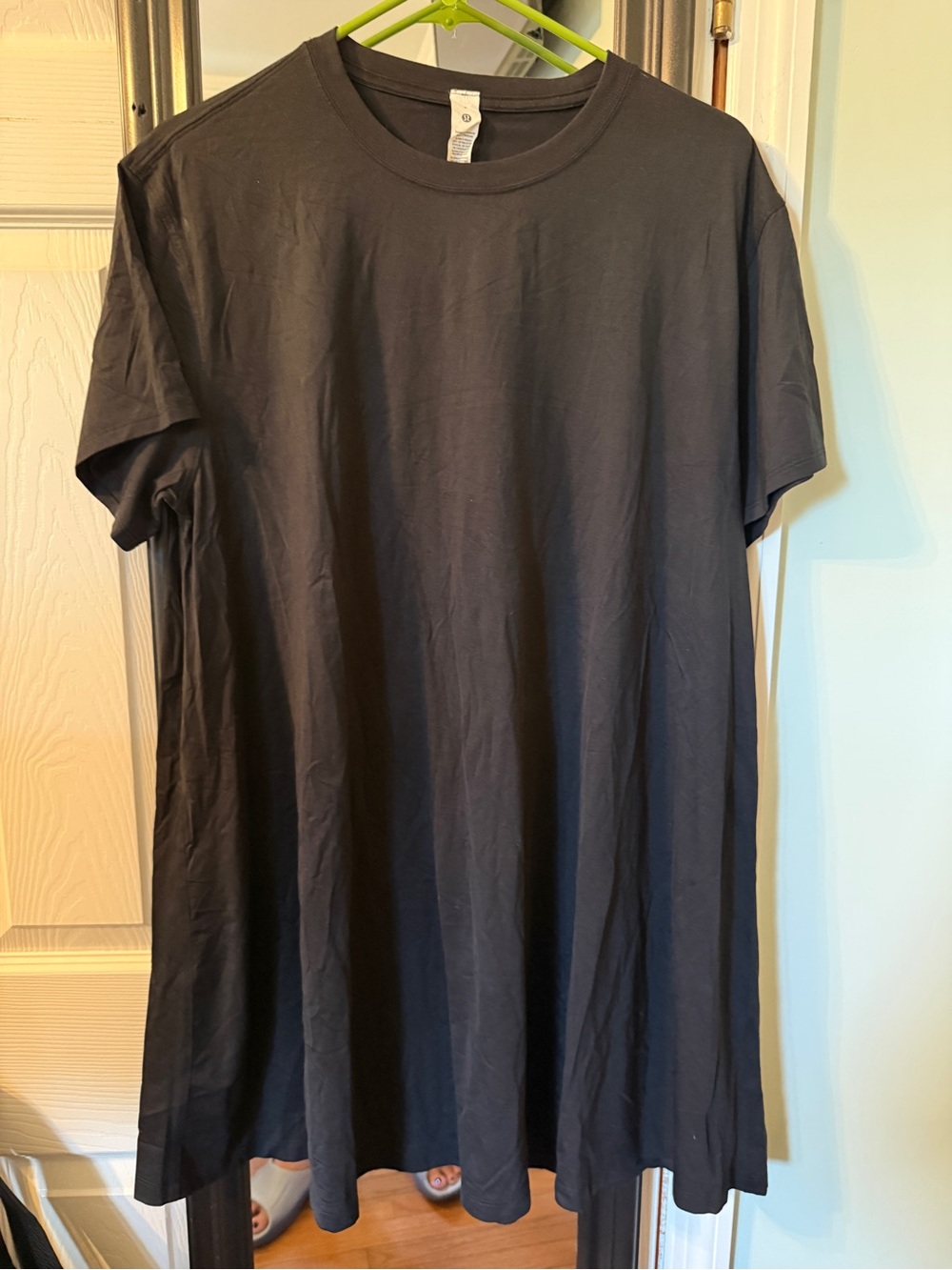 lululemon athletica Black Short Sleeve Crew Dress Tee